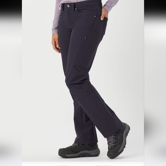 Duluth Flexpedition Bootcut Hiking Outdoor Pants - Picture 6 of 10